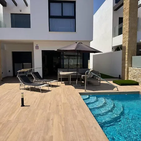 Modern With Private & Community Pool * Dehesa de Campoamor (Orihuela Costa)